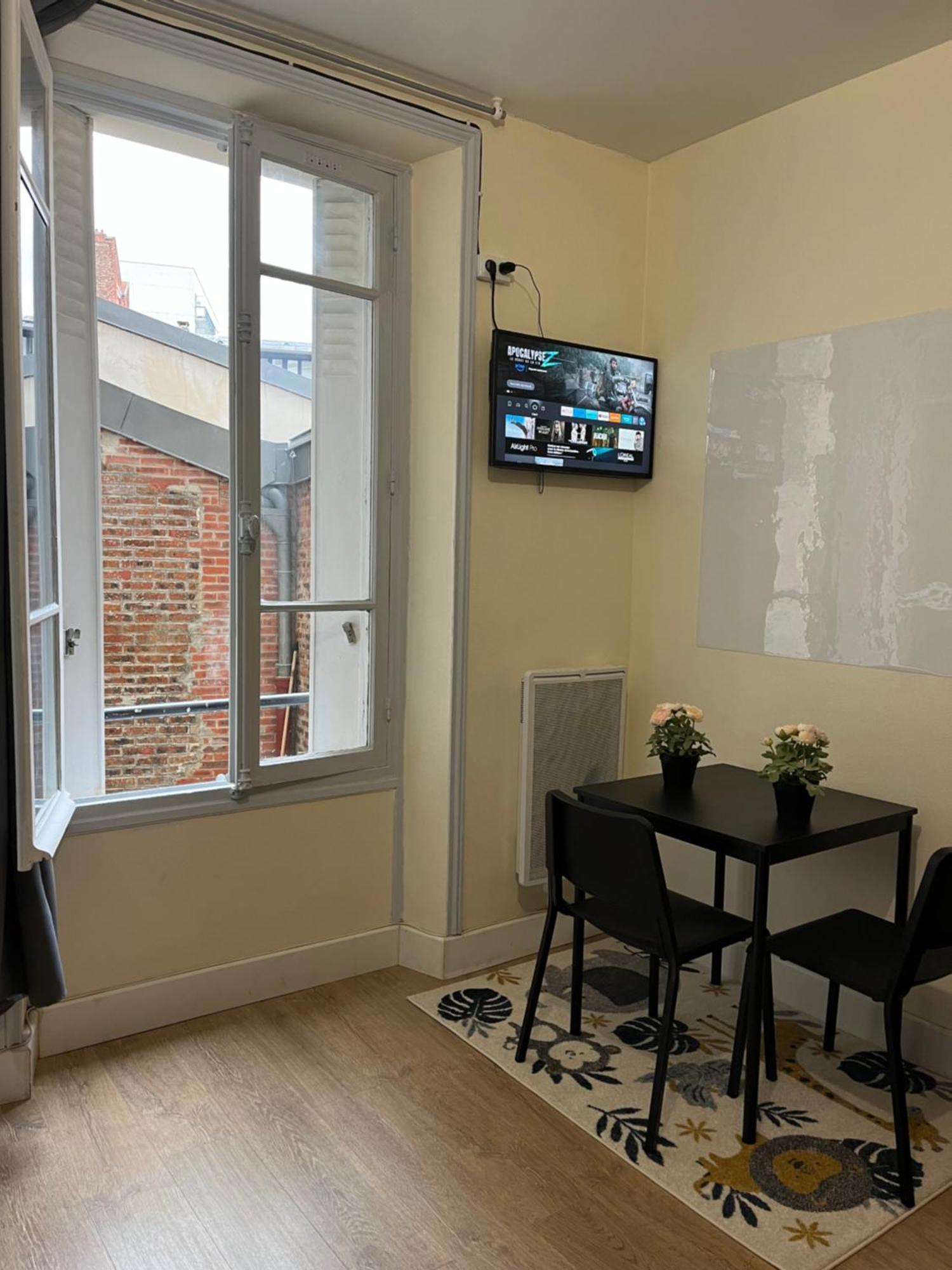 Charmant Studio Spacieux Paris Bagian luar foto